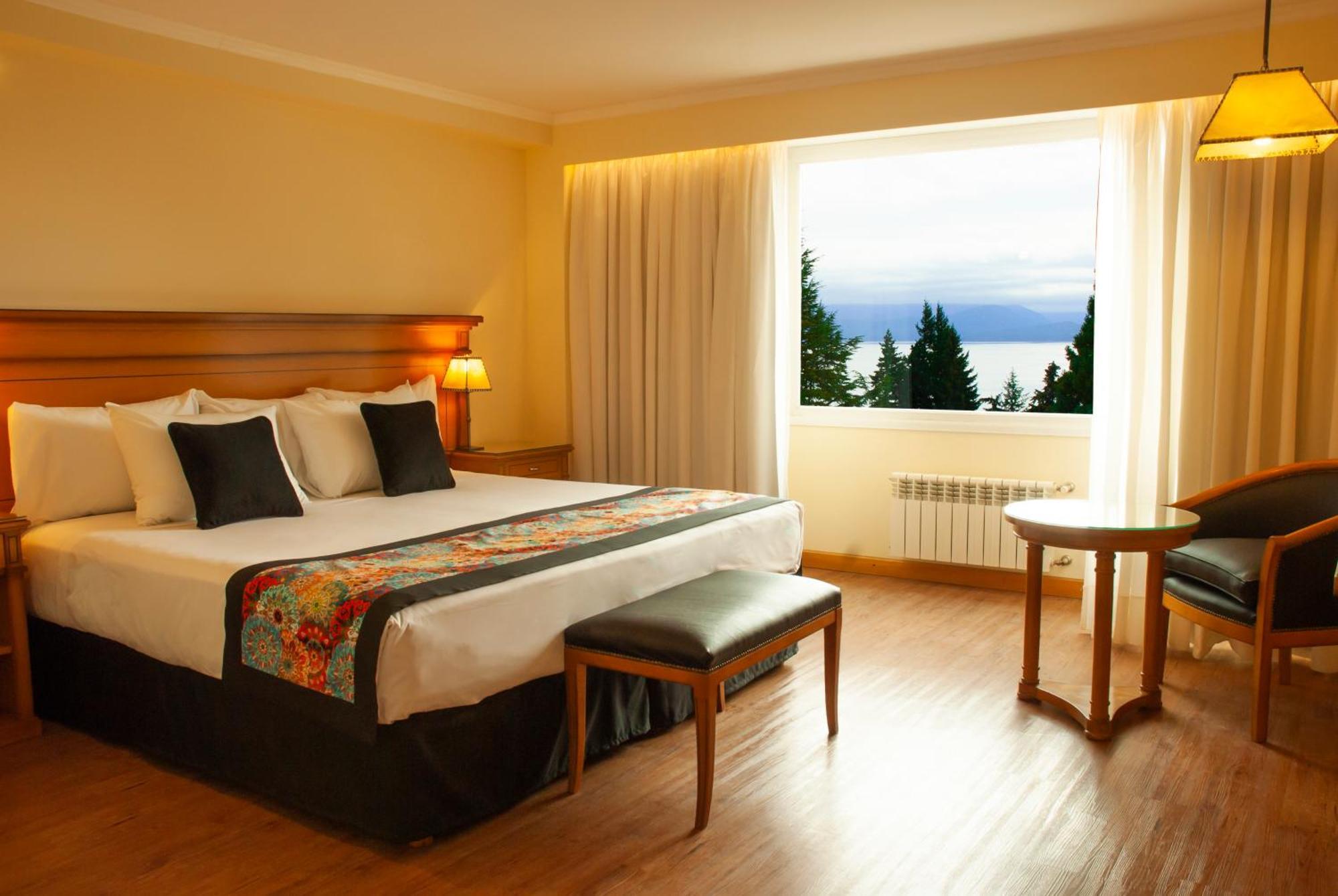 Huinid Bustillo Hotel & Spa San Carlos de Bariloche Zimmer foto